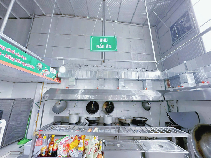 Hình ảnh công ty Yoli